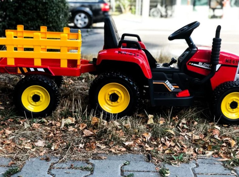 Traktor dla dziecka BLOW
